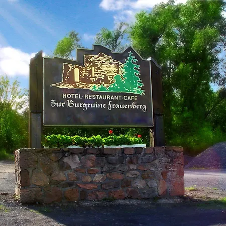 酒店 Zur Burgruine Frauenberg 3*